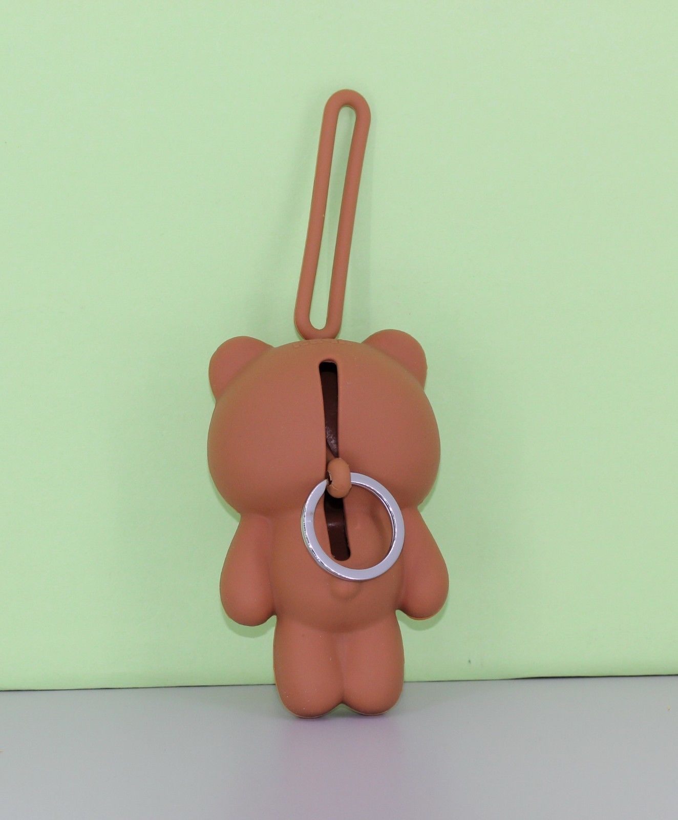 silicone bear key holder (1)